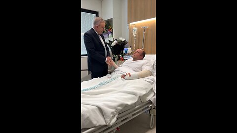 Primer ministro de Australia visita al hombre que desarmó al tirador en la masacre y le dice esto