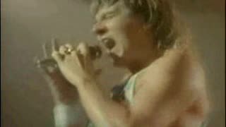 Def Leppard - In The Round = In Your Face