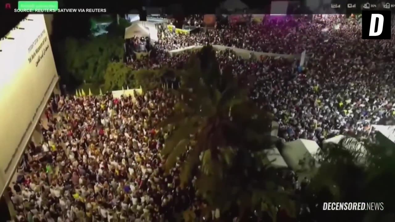 Israeli Crowd Booes as Soon as Bibi's Name is Mentioned