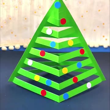 Art work with paper on charismas