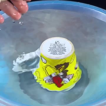 "Unbelievable Science Hack: DIY Mug Experiment that Will Blow Your Mind!"