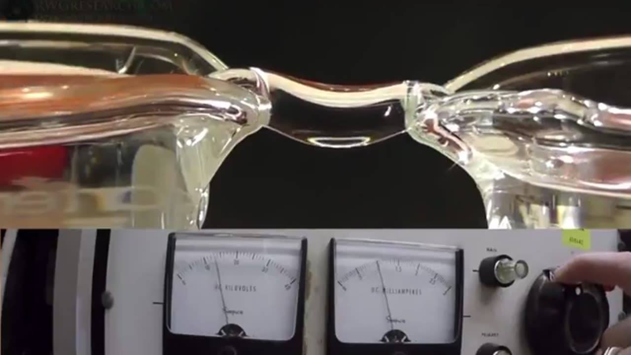 ðŸ”💧 You Won't Believe What Happens When You Apply High Voltage to Water! | FeedMyCuriosity