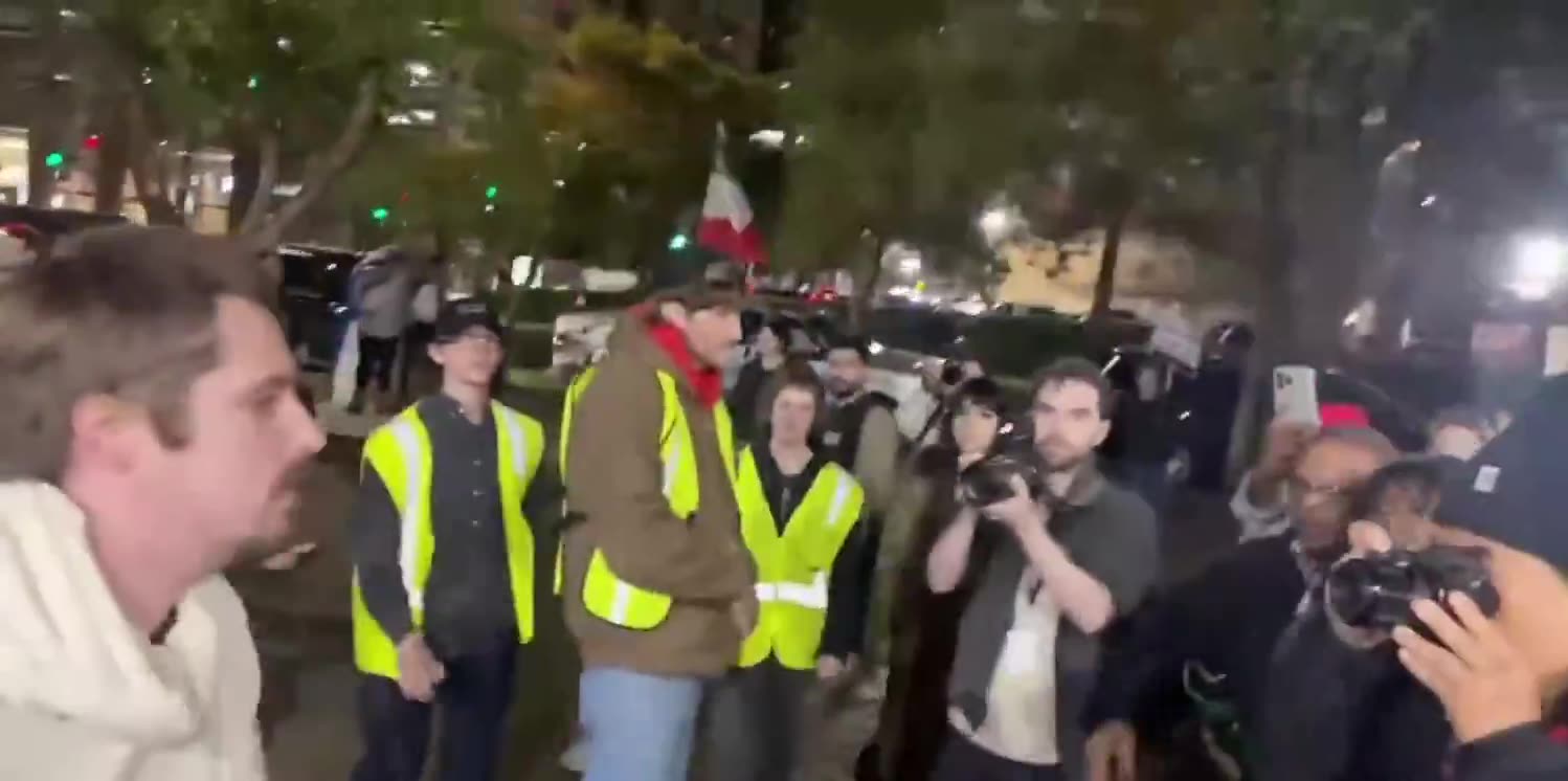 Nick Sortor attacked during an ICE protest in New Orleans