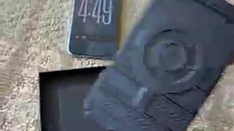 Viral: The most durable IPhone air.. #carterpcs #tech #techtok #dbrand #iphoneai