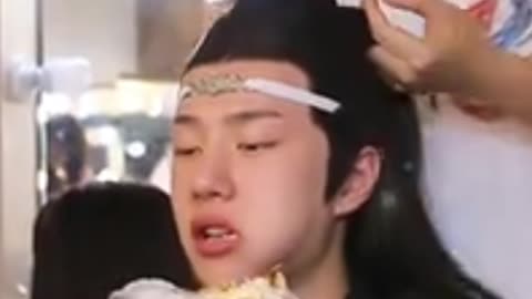 The Untamed BTS | Lan Wangji Eating On Set Is Too Cute! Fans: My Heart Just Melted 💙