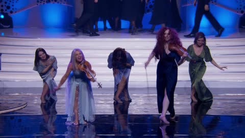 Téir Abhaile Riú” features on #CelticWoman’s “20th Anniversary Album.