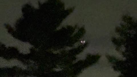 👽🔭 Strange Saucer-Shaped String of Lights Spotted! UFO Sighting | TheTruthAbove