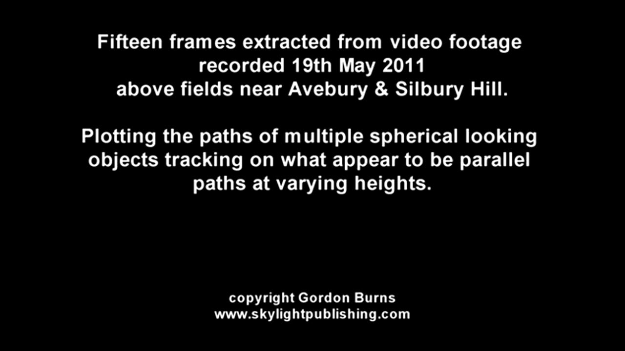 Plusieurs orbes suivis sur le crop circle