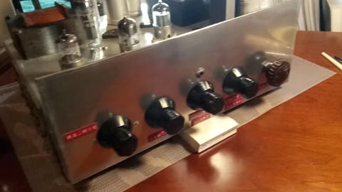 Vintage Tube Amplifier (German private manufacturer) opened