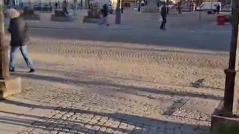 Funderar vid och i Nikolai kyrka i Örebro.