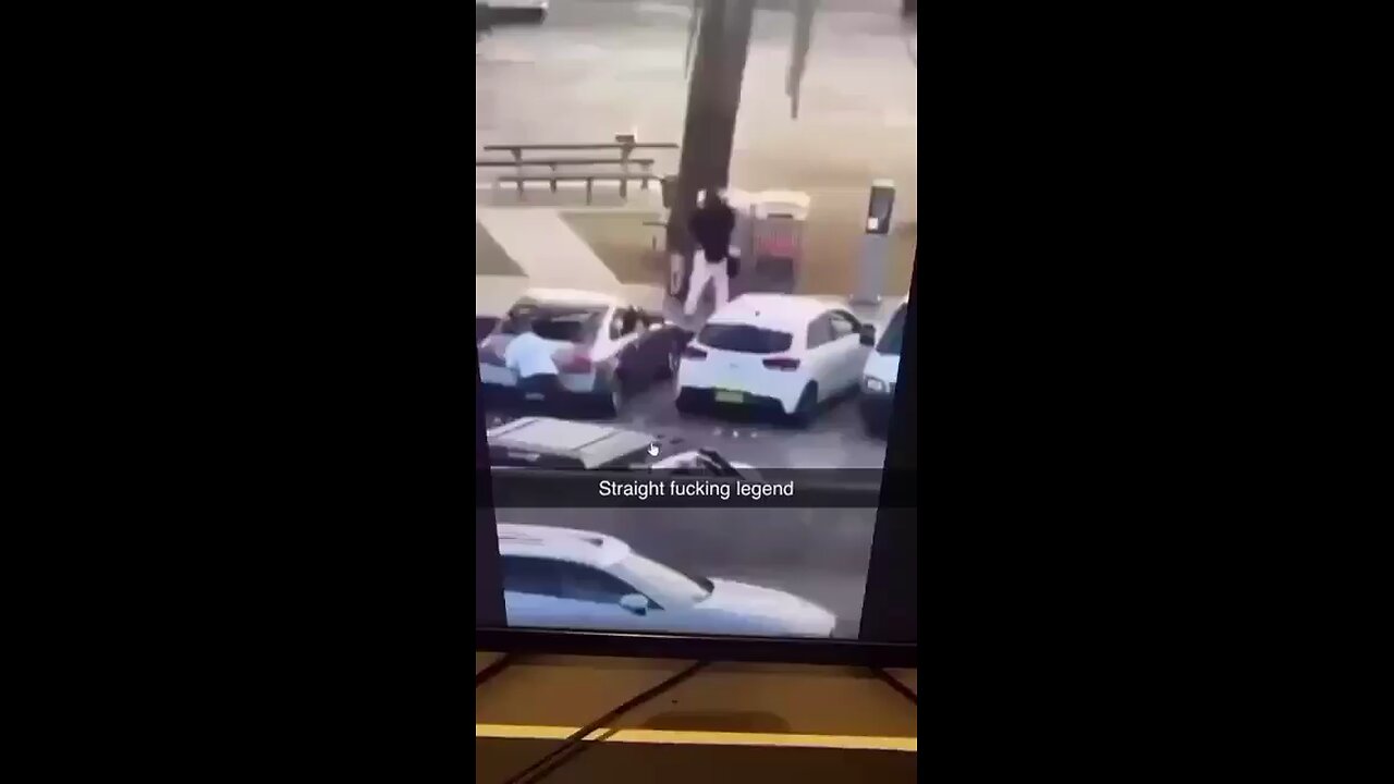 Heroic Bystander Ahmed al Ahmed Disarms Terrorist During Bondi Beach Hanukkah Attack – Saves Lives