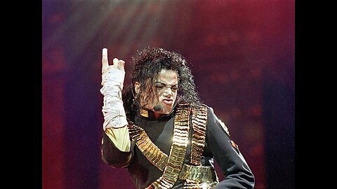 Open App Michael Jackson (with drummer Jonathan Moffett) "They Don't Care About Us (Munich 1997)