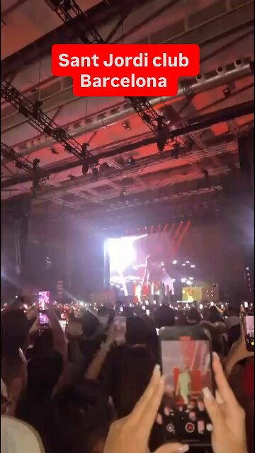 Ryan Castro in Barcelona