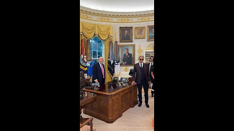 Andrea Bocelli sang for President Trump in the Oval Office