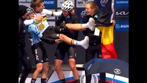 World Cycling Championships -- Women's Belgium team celebrates-- #funny
