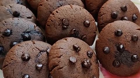 chocolate cookies