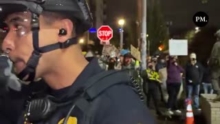 FAFO: Degenerate leftist tries to block federal agents, learns UNFORGETTABLE lesson