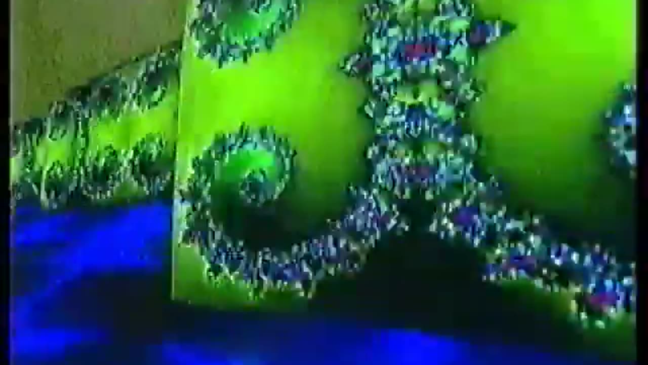 Clive Andersons Conspiracies Episode: Big Brother (2001)