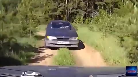 CreativeCommons-IdiotDriversFailCompilation2019!FunnyCarCrashVideos!--gwOWBsCYEI