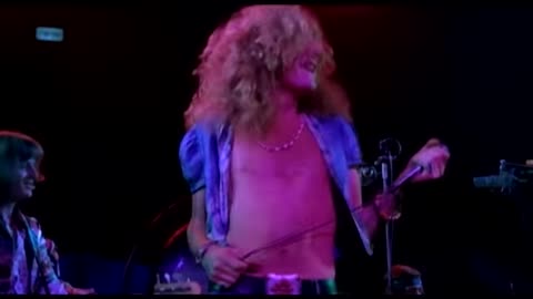 Led Zeppelin - Black Dog (Live at Madison Square Garden 1973)