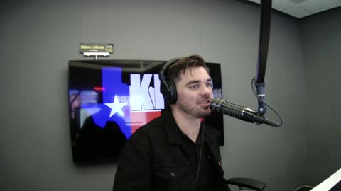 Live from 10%er Studio: @KennethRWebster & @SteveLovesAmmo