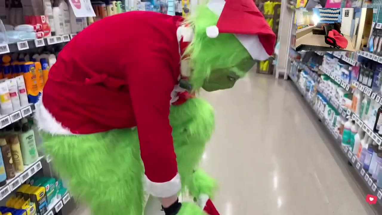 Kalogeras Sisters CHRISTMAS PRANKS