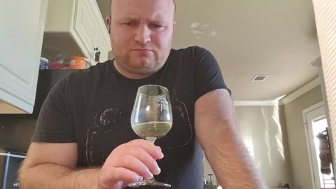 Happy New Year 2026! Wine Tasting Penns Woods Viognier Reserve 2024 vintage