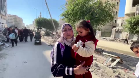Mother and daughter reunite in Gaza City after 15 months apart
