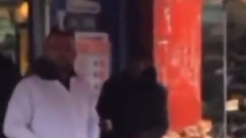 È tempo che gli inglesi combattano per il loro paese