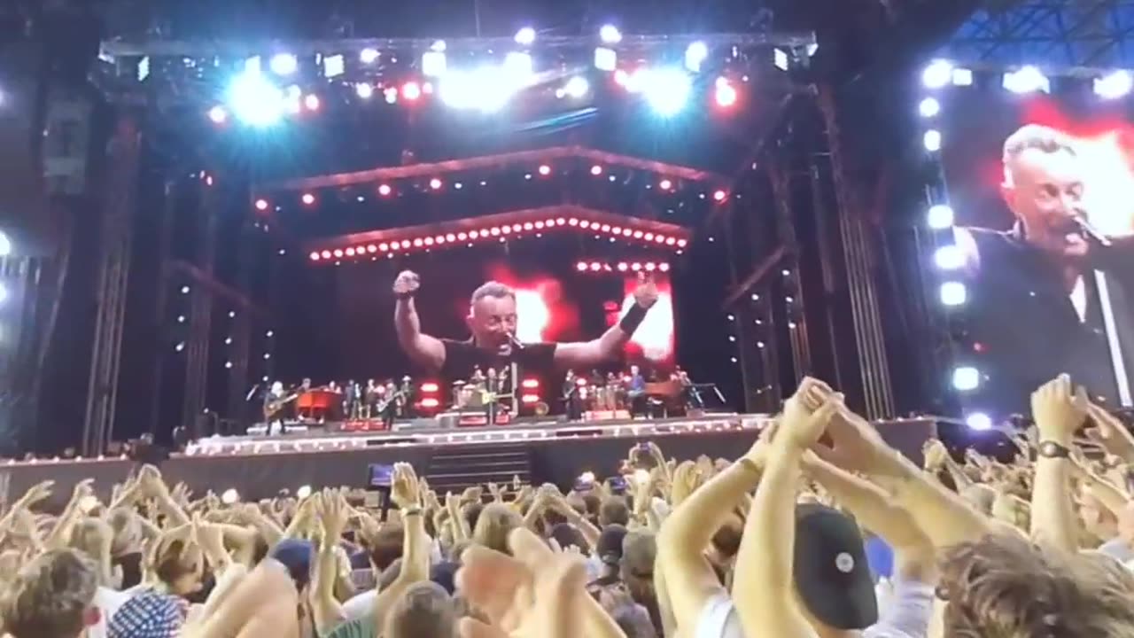 360' Bruce Springsteen Concert