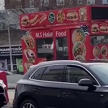 New York City Halal food vendor caught catching LIVE PIGEONS and bringing