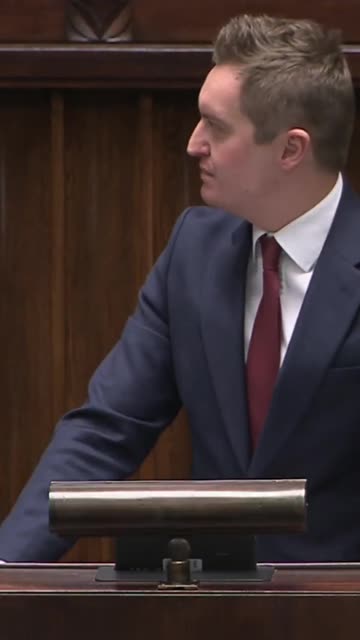 Poseł @sjkaleta : Dzisiejsze wejście do @KRS_RP wypełnia kodeksowe znamiona zamachu stanu.