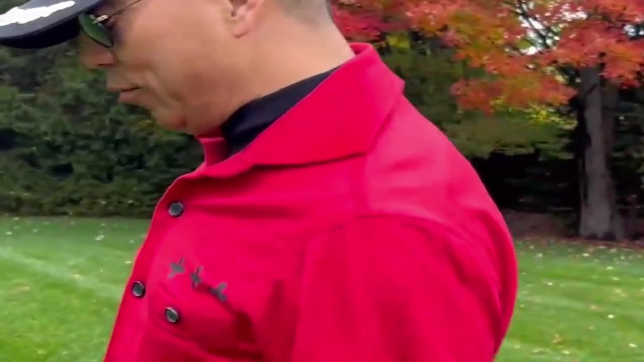 20221024文贵先生GETTR²: #栗战书:立功了!会后习对栗战书大加表扬。栗战书、王沪宁、孔绍逊、保镖,凡绑架胡锦涛的参与者,都将是最后的最大利益受益者,所谓政治可信的人。