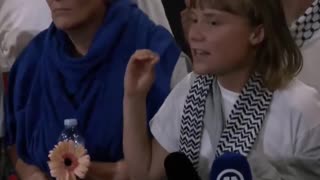 Greta Thunberg, hysterical after landing in Europe