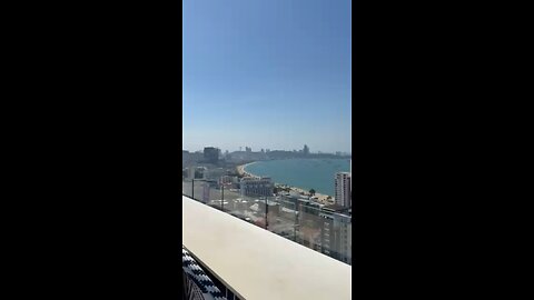pool day today in pattaya what a lovely day