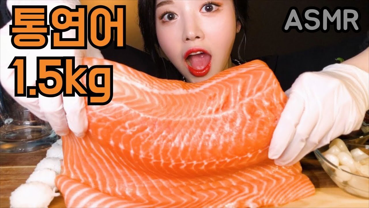 Whole salmon sashimi eating