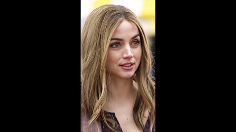 indian girls beautiful dance moves and singing songs and performing dance moves