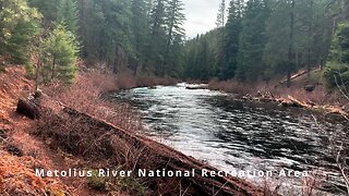 SOLO WINTER HIKING EXPLORING East Metolius River Trail! | Deschutes National Forest | Central Oregon