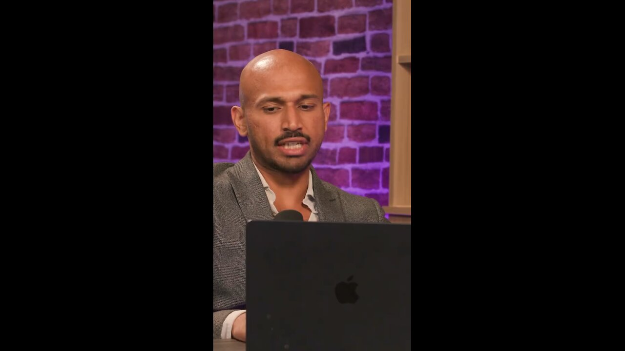 he pronounced gnocchi HOW!