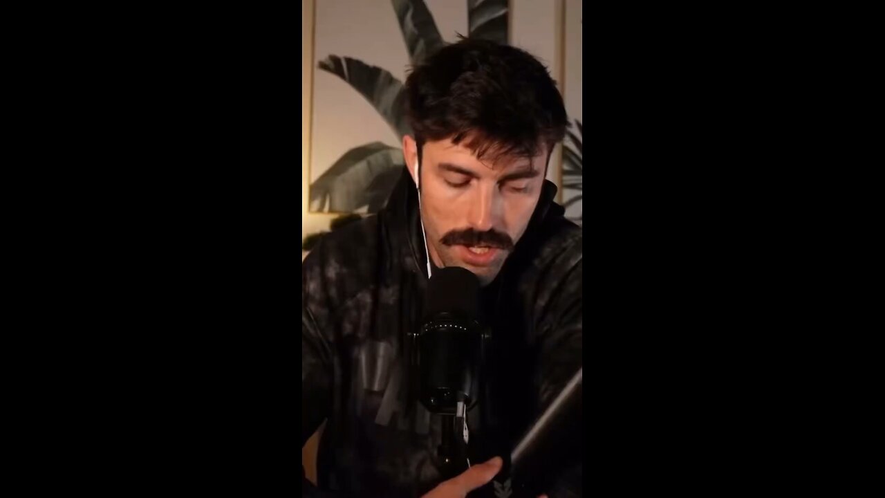 Ian Carroll gives a good monologue