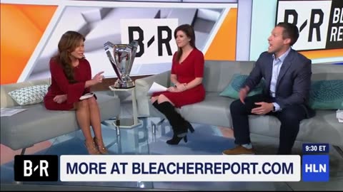 Robin Meade HLN – Sexy Legs Compilation (Part 11)