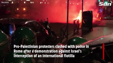 ROME: Riot cops blast pro-Palestine protesters with water cannons & tear gas