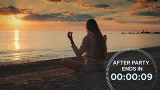 SUNDAY NEWS ROUNDUP: President Trump Attends Wedding | Talk Shows Worried About Tulsi | And More!