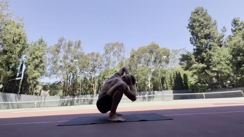 Naked spine massage
