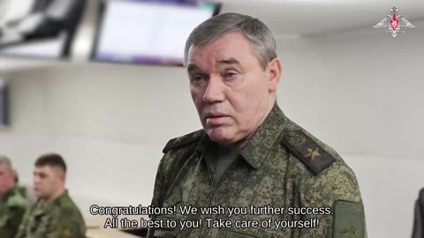 🇷🇺 Russian Chief of General Staff Visits 'Center' Troop Grouping, Awards Distinguished Servicemen