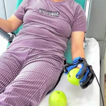 Are you Looking for Caregiver Contact Us elderly