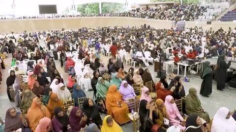 A Lady Accepts Islam after the Lecture of Dr Zakir Naik