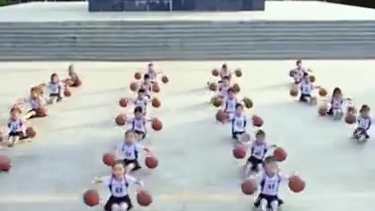 Basketball training in Chinese kindergartens 🏆