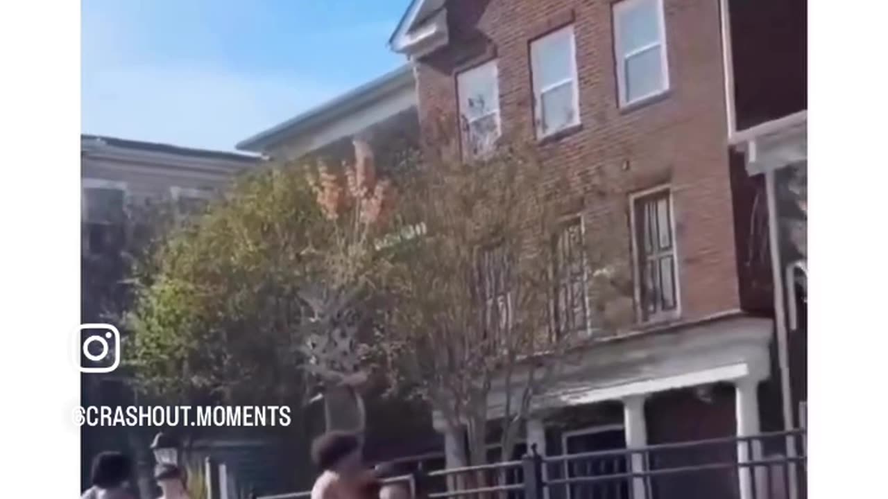1 vs 7 At A Pool