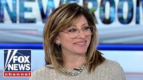MARIA BARTIROMO HOLDS UP 400 PAGES OF FISA DOCS AND DROPS A BOMBSHELL!